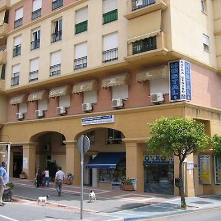 Hostal Galea Centro San Pedro de Alcántara Esterno foto