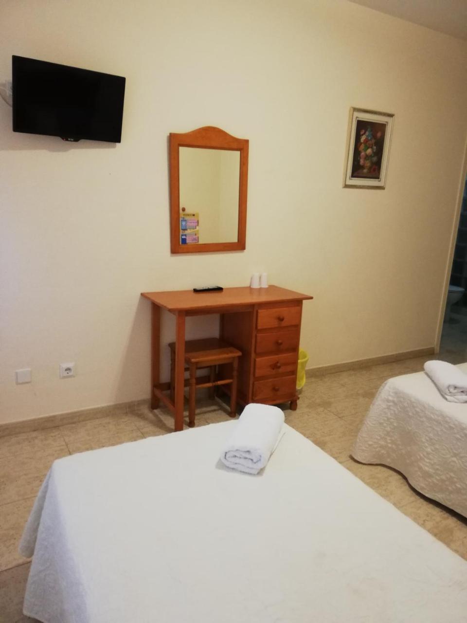 Hostal Galea Centro San Pedro de Alcántara Esterno foto